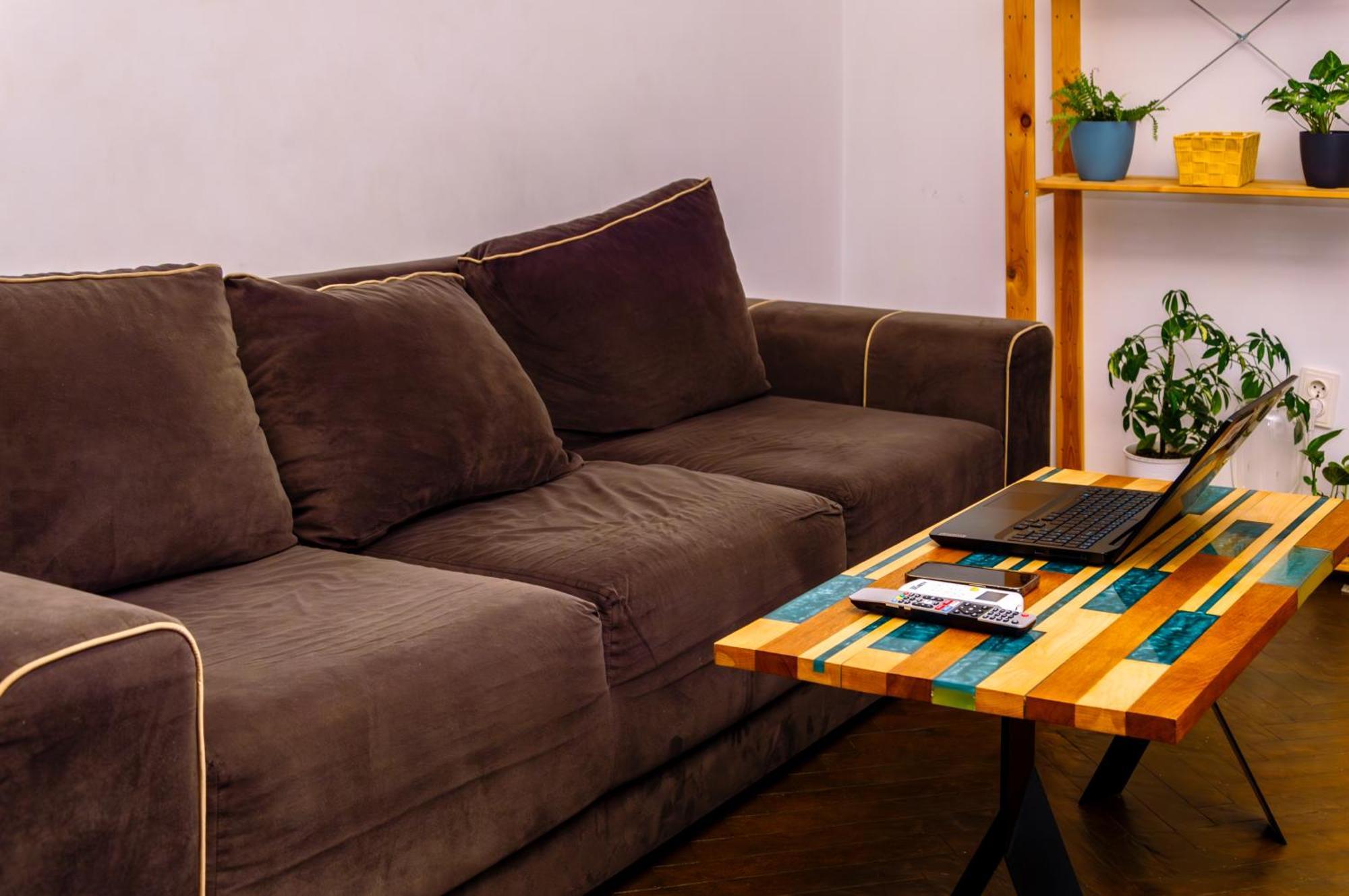 Zaza Apartament - Central Area, With Balcony Targu Jiu Exterior photo